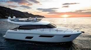 Ferretti 450