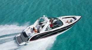 Formula 350 Crossover Bowrider