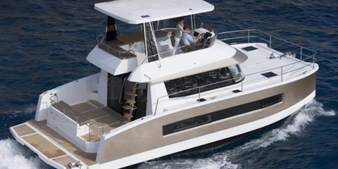 Fountaine pajot 37