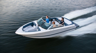 Four Winns Horizon 210