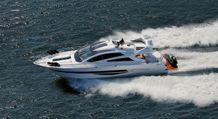 Galeon 700 Skydeck