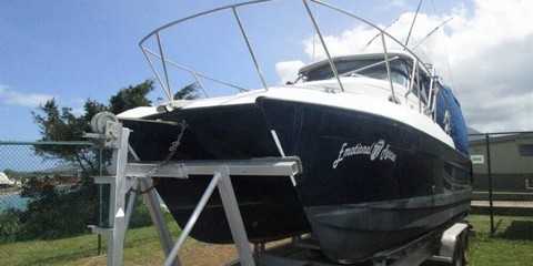 Glacier bay isle runner blue hull 2670