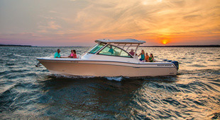 Grady-White Freedom 375