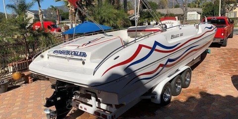 Hallett 285 party cruiser