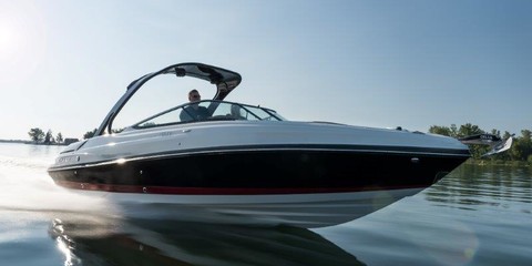Rinker 29QX Sterndrive