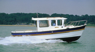 Hardy Marine 24 Fishing