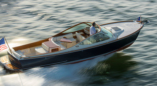 Hinckley Runabout 29