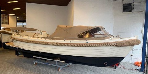 Interboat 750