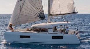 Lagoon 40