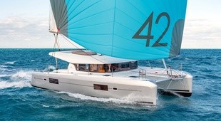 Lagoon 42