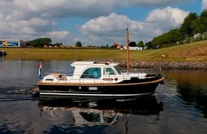 Linssen 28 Sedan