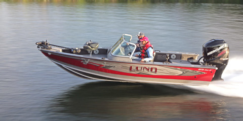 Lund Boats 1875 Pro-V Sport