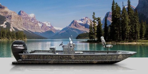 Lund Boats Predator 2070