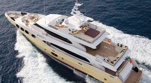 Majesty Yachts 125