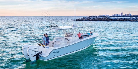Mako 334 CC Bluewater Family Edition