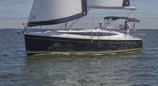 Marlow-Hunter 37