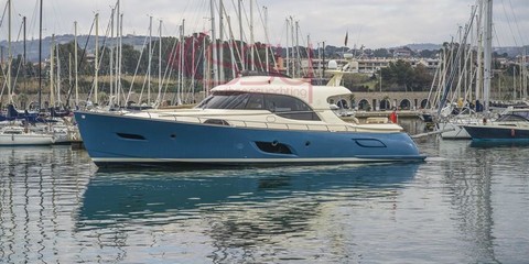 Mochi craft 64 dolphin