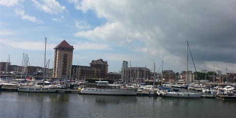 Nicholas vitsen & vis dutch steel boat
