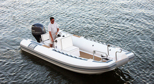 Novurania Catamaran 20