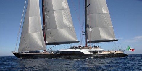 Perini Navi Seahawk