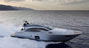 Pershing 74
