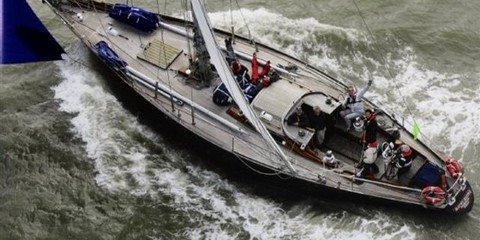 Peter nicholson camper & nicholson