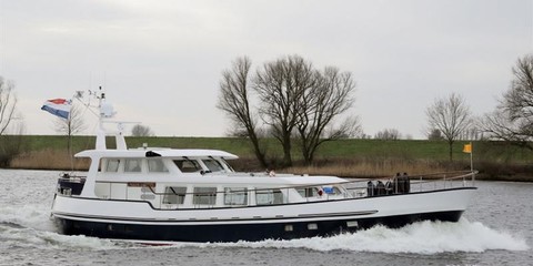 Pieter beeldsnijder kotter 65 vs