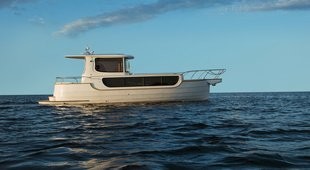 Pioneer Motor Yachts К43