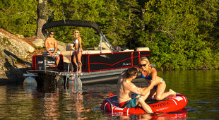 Premier Pontoons Echo RF