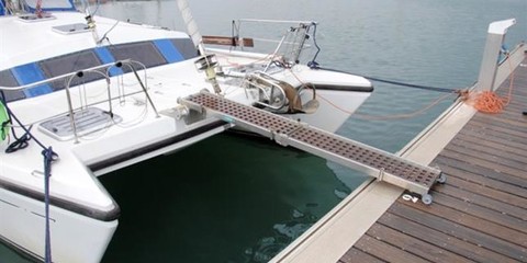 Prout snowgoose elite 37