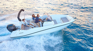 Quicksilver Activ 675 Open