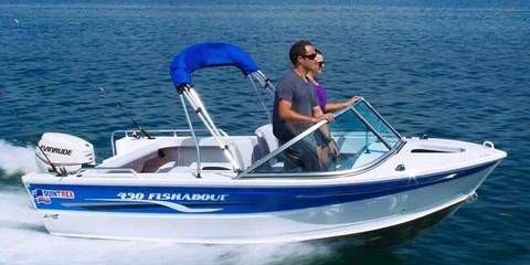 Quintrex 430 Fishabout