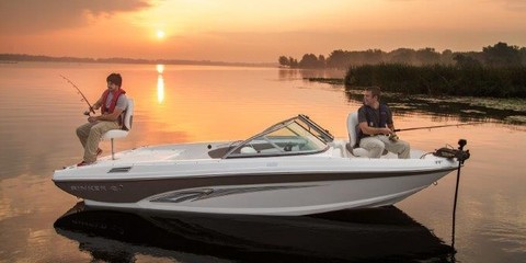 Rinker 18QX Sterndrive