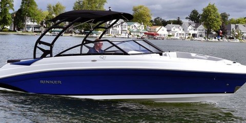 Rinker Q5 Sterndrive