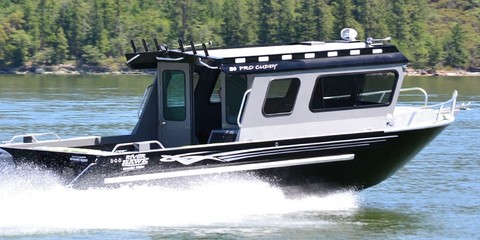 River Hawk 26 Pro Cuddy