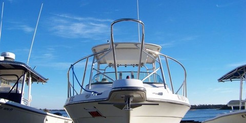 Robalo 2640 walkaround