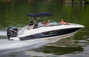 Sea Ray 220 Sundeck OB