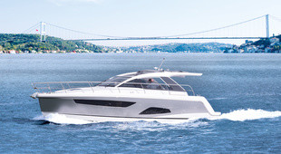 Sealine S330