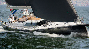 Southern Wind SW82 Raised Saloon