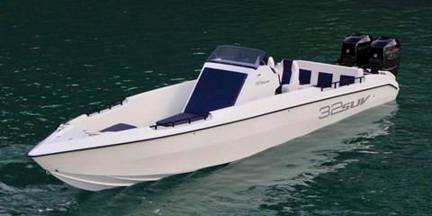Spectre boats int 32 suv