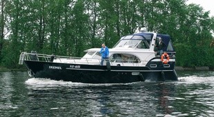 Судостроительная компания «Ушаковские Верфи» RESPECT 1300 AK