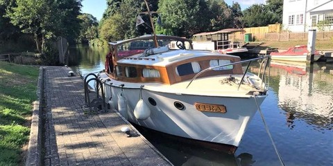 Traditional 28 cruiser