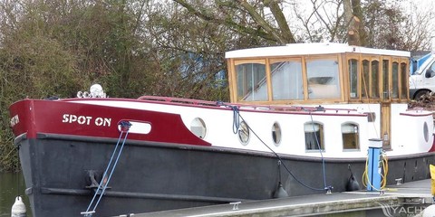 Tyler wilson replica dutch barge