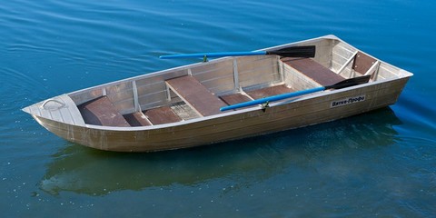 Wyatboat Vyatka-Profi 32