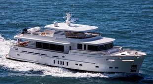 Wim van der Valk Explorer 25M