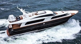 Wim van der Valk Raised Pilothouse 24.99