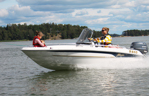 Yamarin 42 Side Console