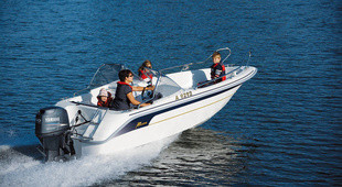 Yamarin 47 Twin Console
