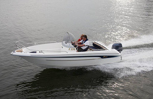 Yamarin 56 Center Console
