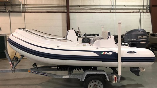 Ab inflatables nautilus 12 dlx rib